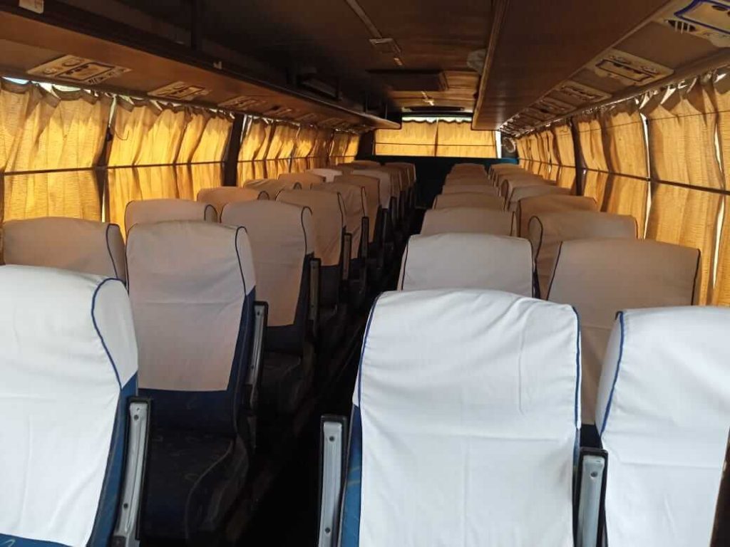 52 seater bus