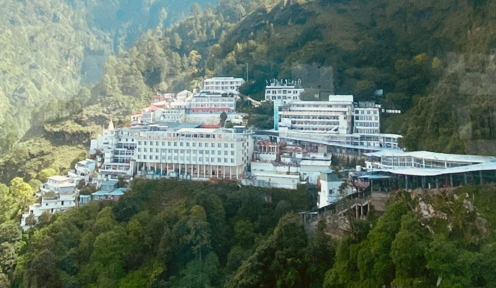 Jaipur to Vaishno devi taxi
