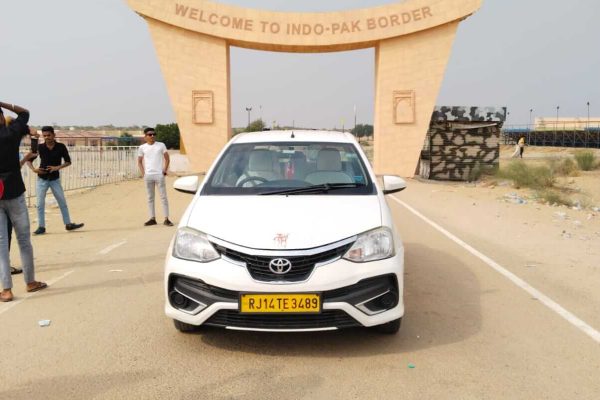 Jaisalmer to Tannot and Longewala Taxi