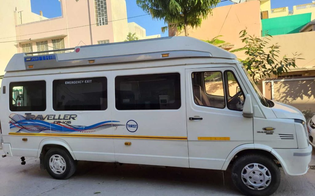 Tempo traveller hire in Jaipur