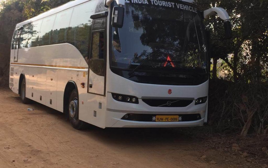 bus hire in delhi